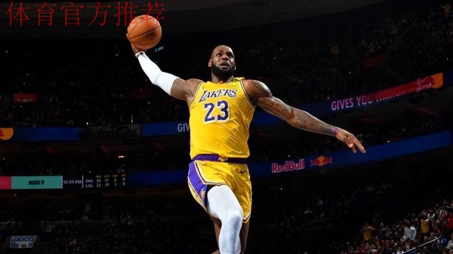 詹姆斯战斧劈扣领衔12月11日五佳球 詹姆斯战斧劈扣领衔12月11日五佳球